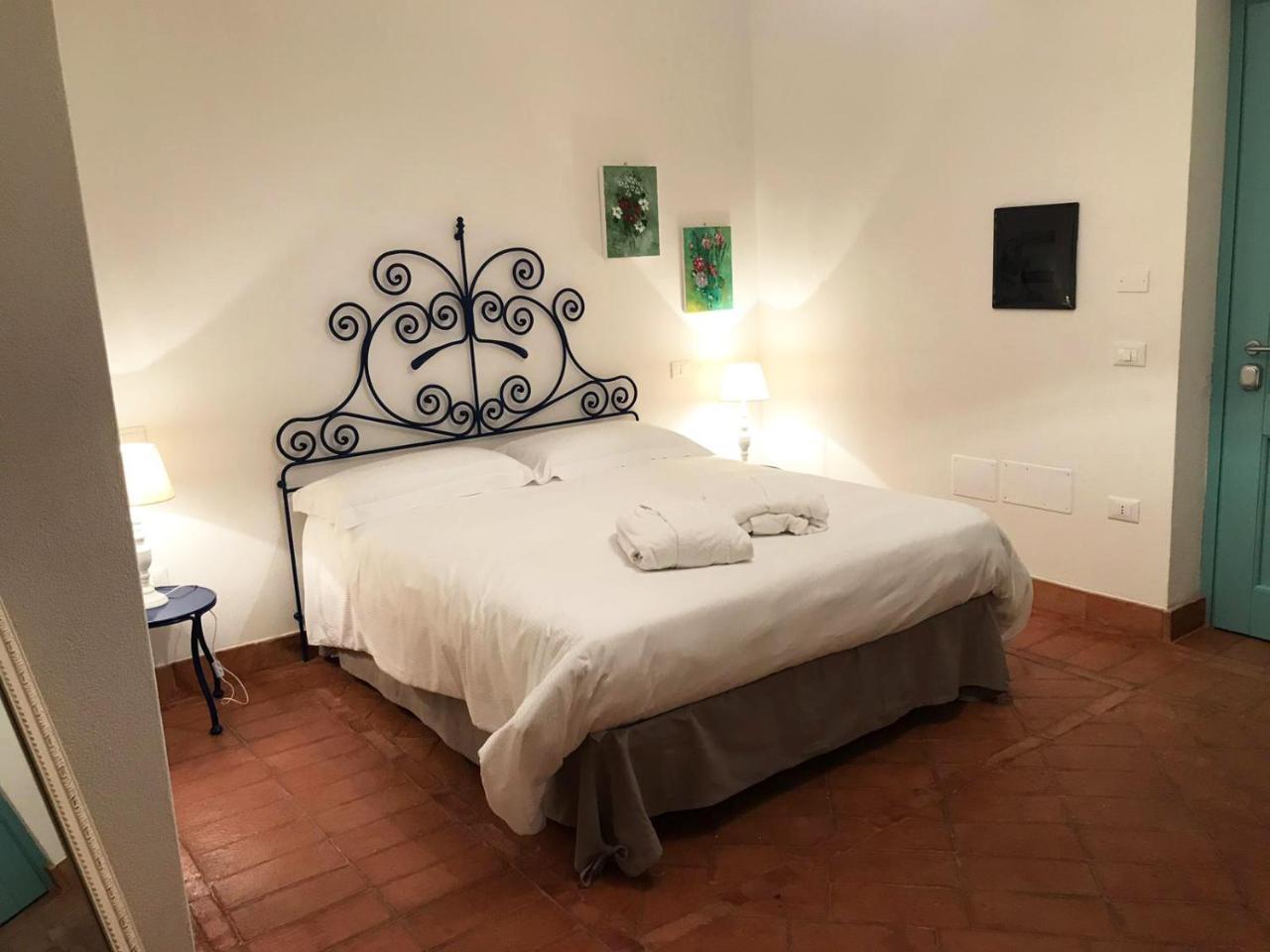 Borgo Rosso Di Sera - Resort Country Chic San Lucido Exterior foto