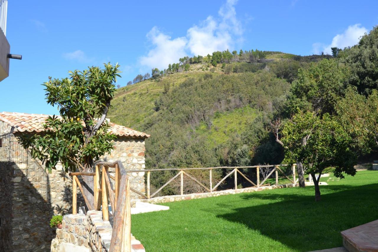 Borgo Rosso Di Sera - Resort Country Chic San Lucido Exterior foto